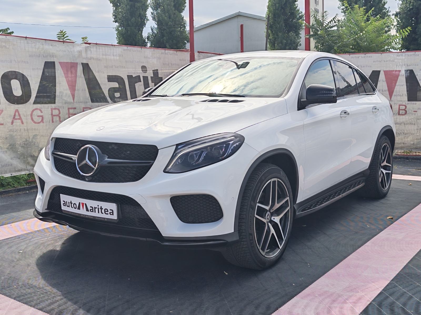 Mercedes-Benz GLE Coupe 350 d 4MATIC*Amg, Koža, Kamera*