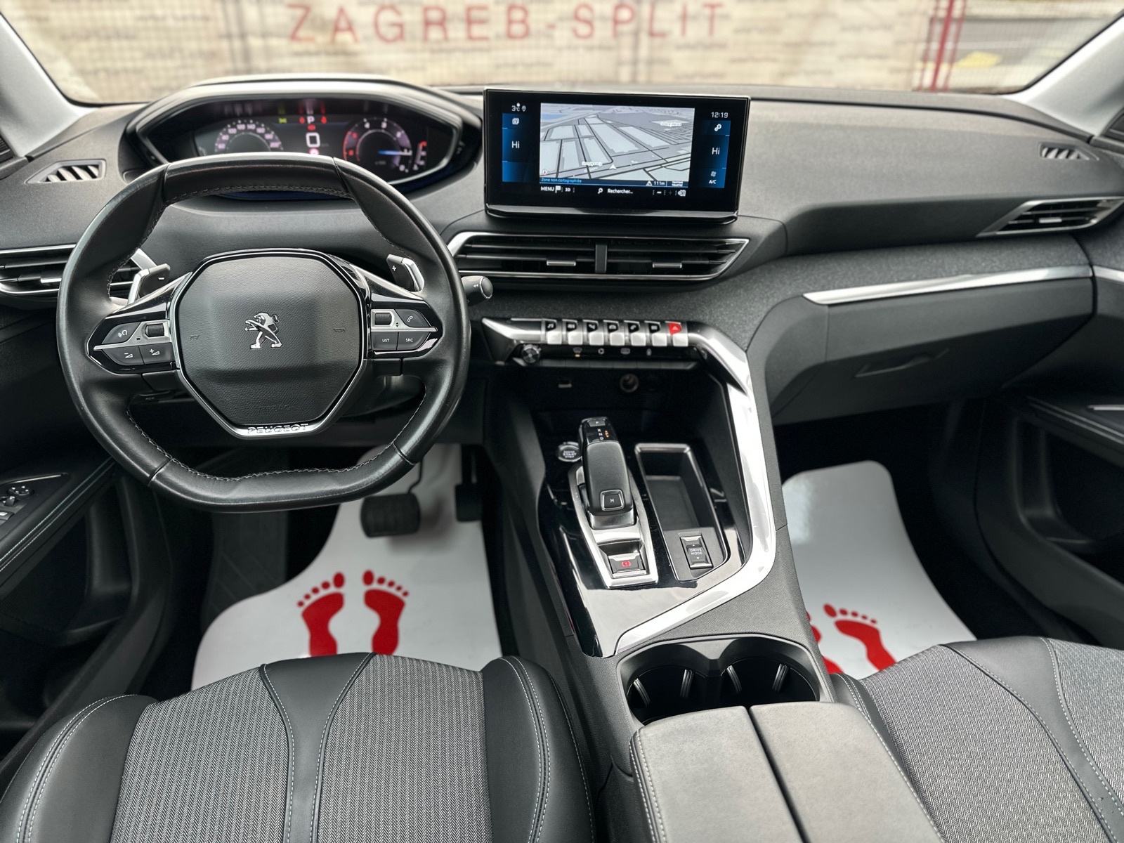 Peugeot 5008 1,5 HDI Automatik, 7 Sjedala, Kamera, Navi, 18" ALU