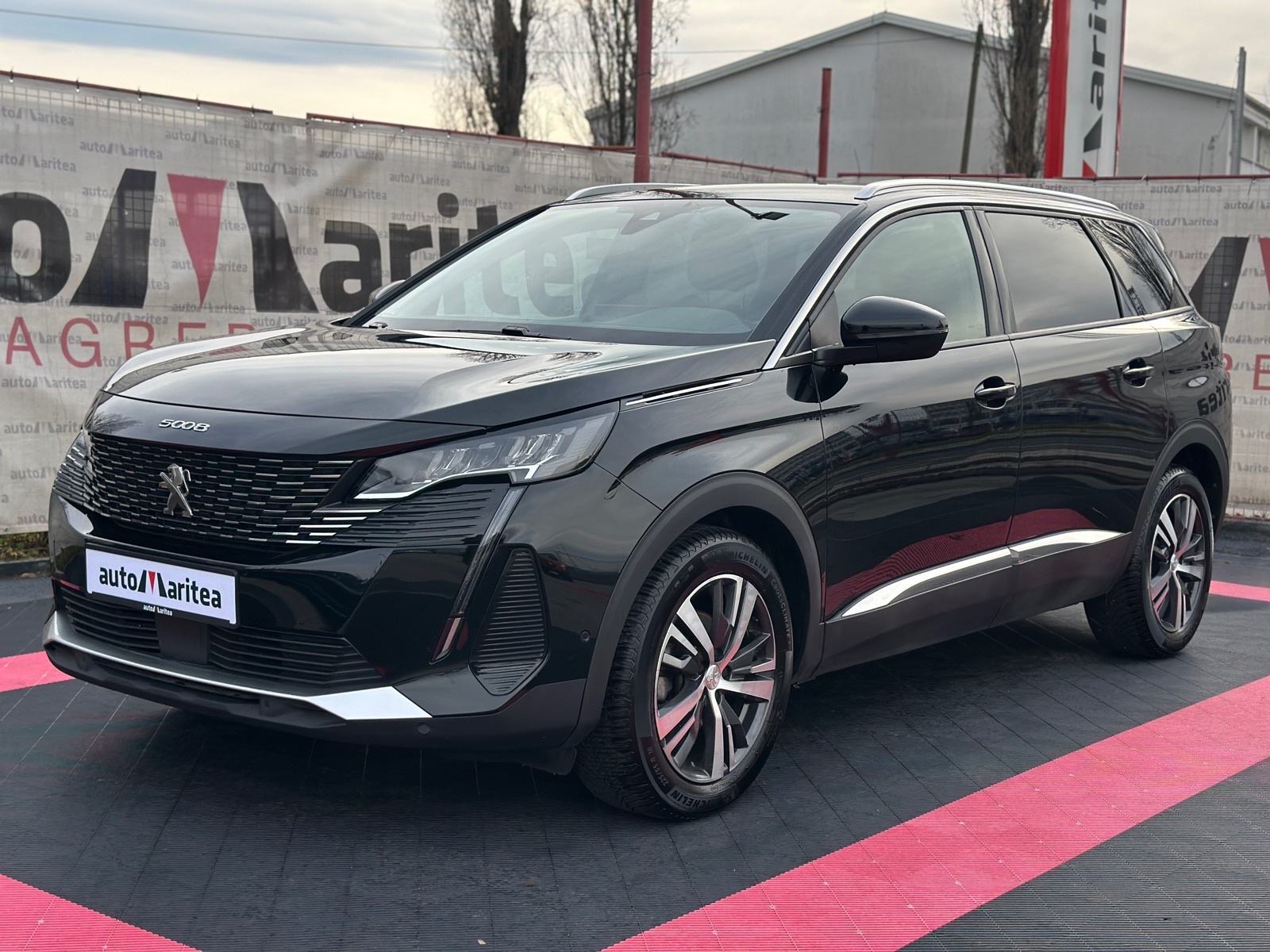 Peugeot 5008 1,5 HDI Automatik, 7 Sjedala, Kamera, Navi, 18" ALU