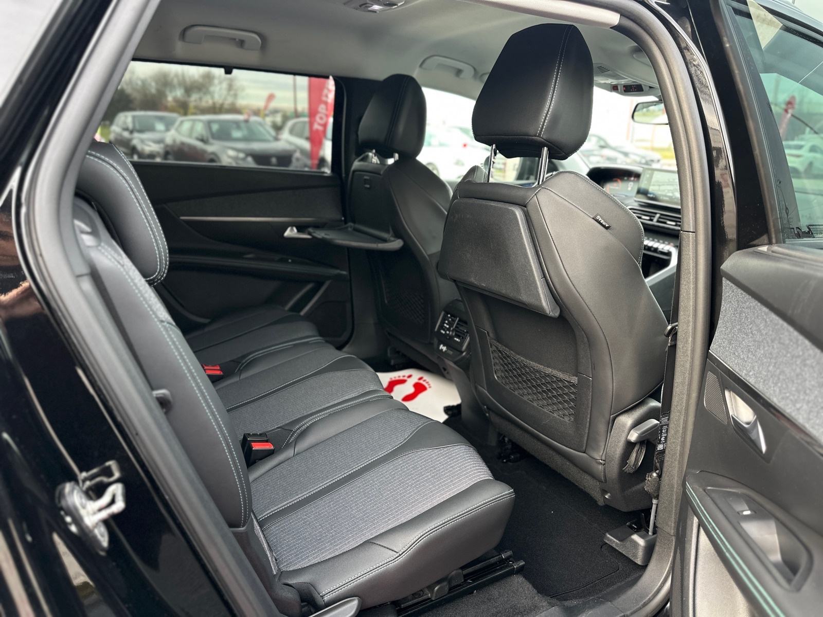 Peugeot 5008 1,5 HDI Automatik, 7 Sjedala, Kamera, Navi, 18" ALU