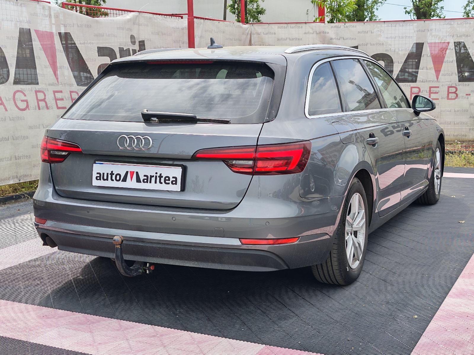 Audi A4 Avant 2,0 TDI DSG*Navi,Senzori,Koža*Reg 03/27*