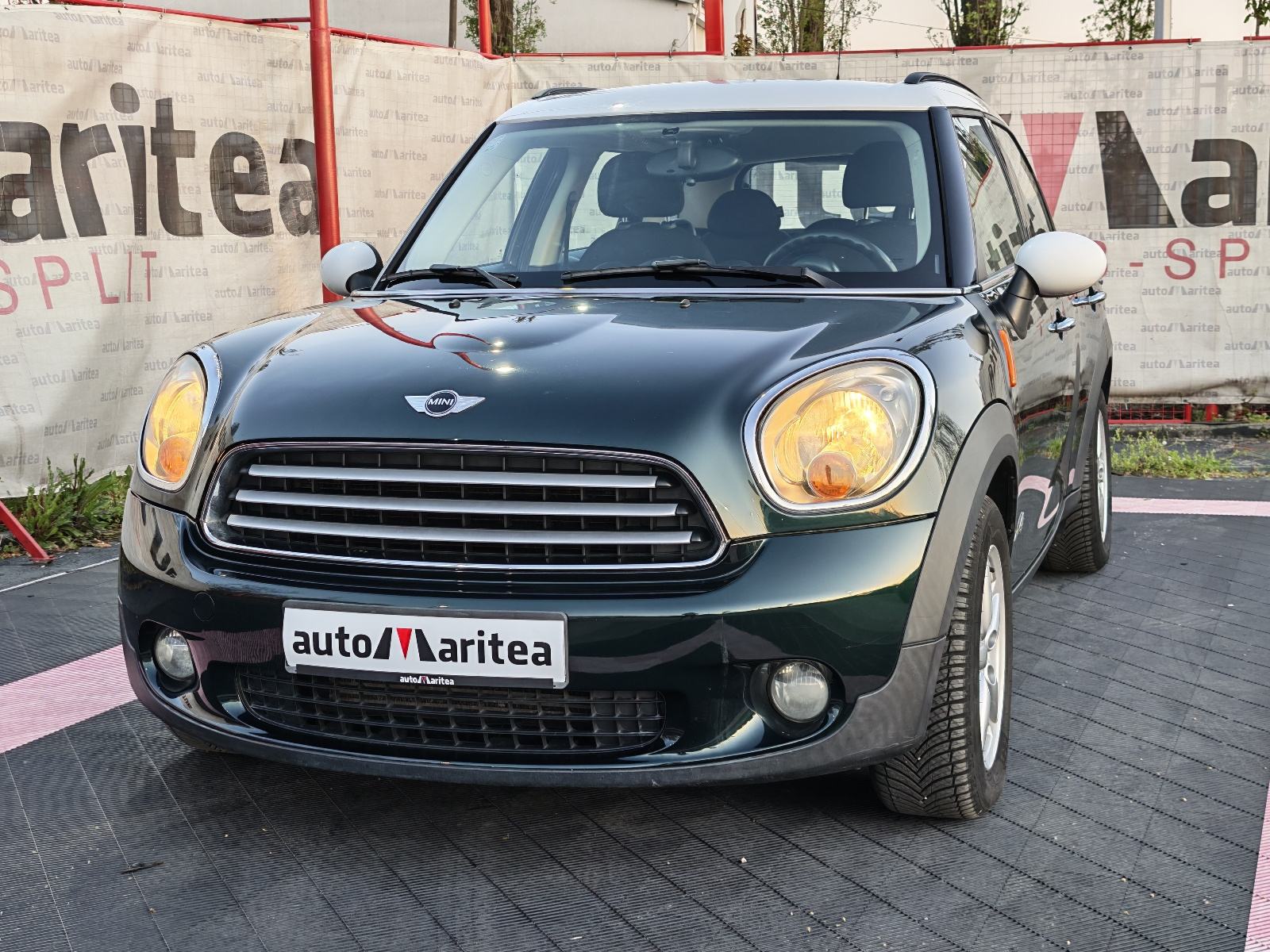 MINI Countryman 1.6D*4x4*led*Navi*top stanje.