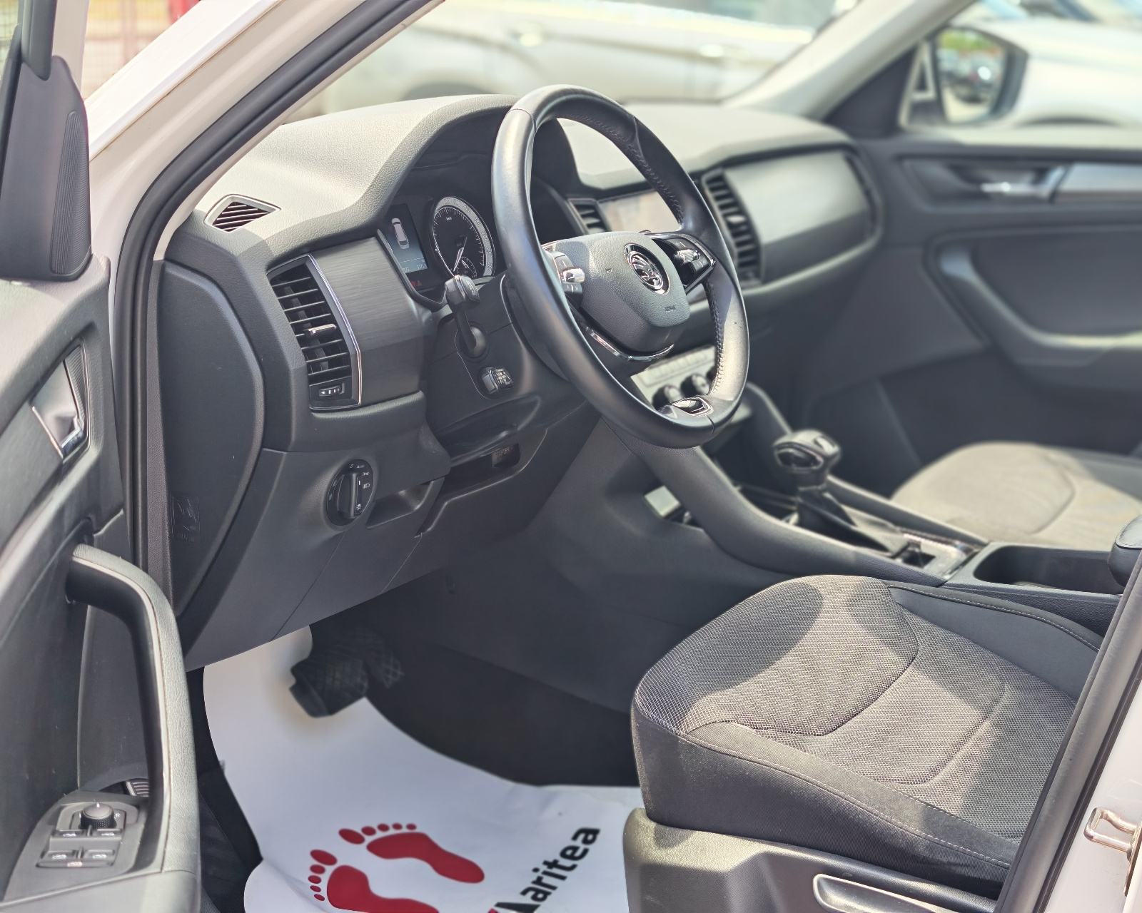 Škoda Kodiaq 2,0 TDI*7 SJEDALA* Dsg, Kamera, Navi,Alu 17"*Garancija*