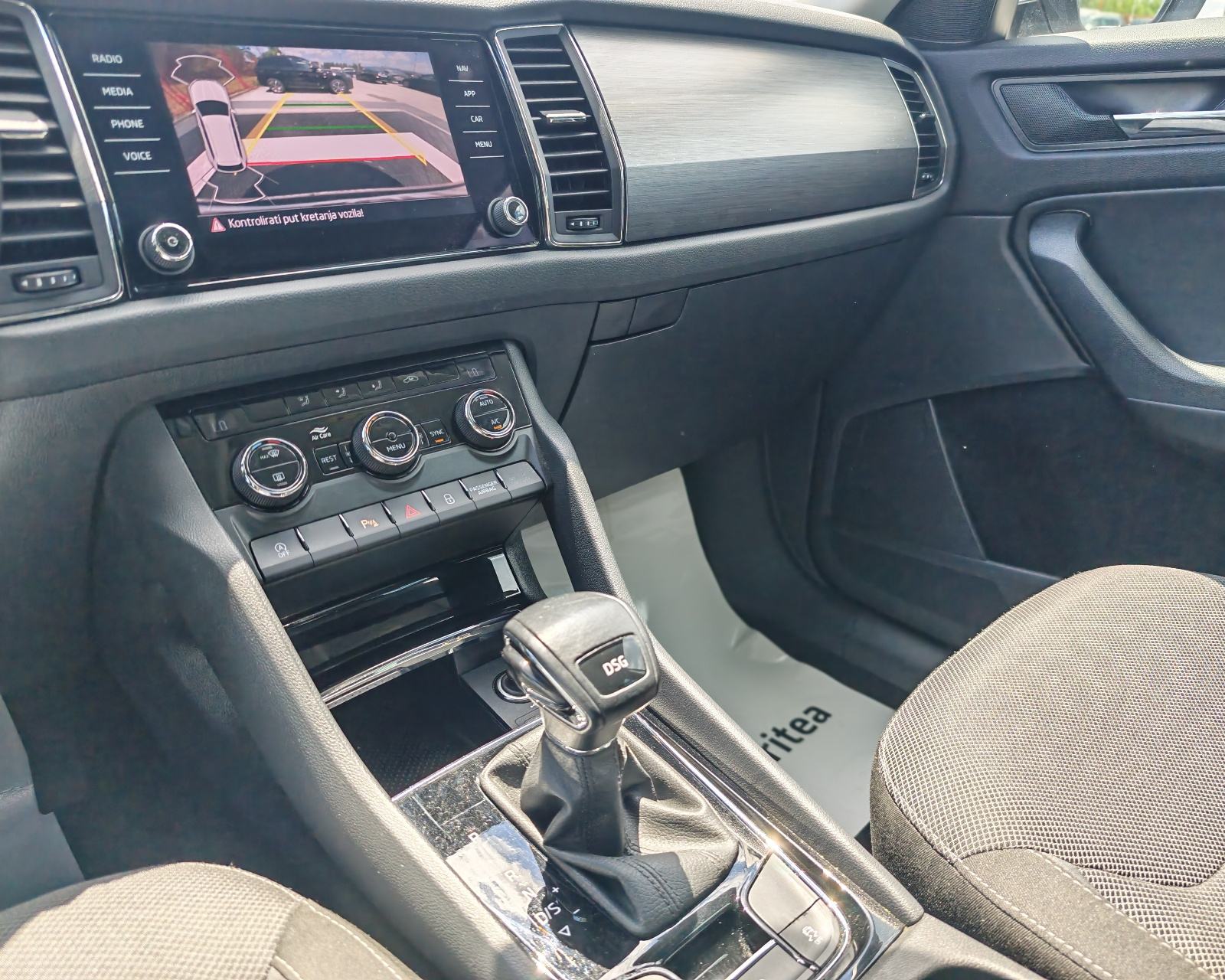 Škoda Kodiaq 2,0 TDI*7 SJEDALA* Dsg, Kamera, Navi,Alu 17"*Garancija*
