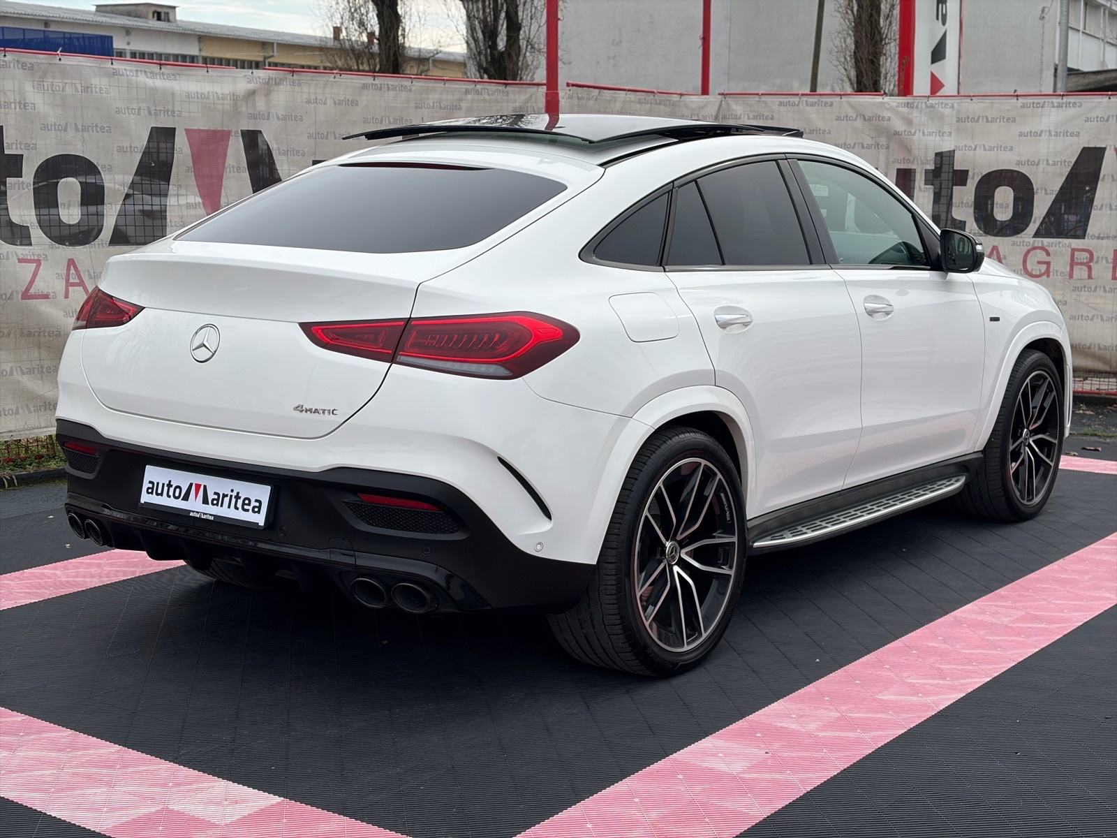 Mercedes-Benz GLE Coupe 350de AMG•Panorama•Head UP•Burmester•22"