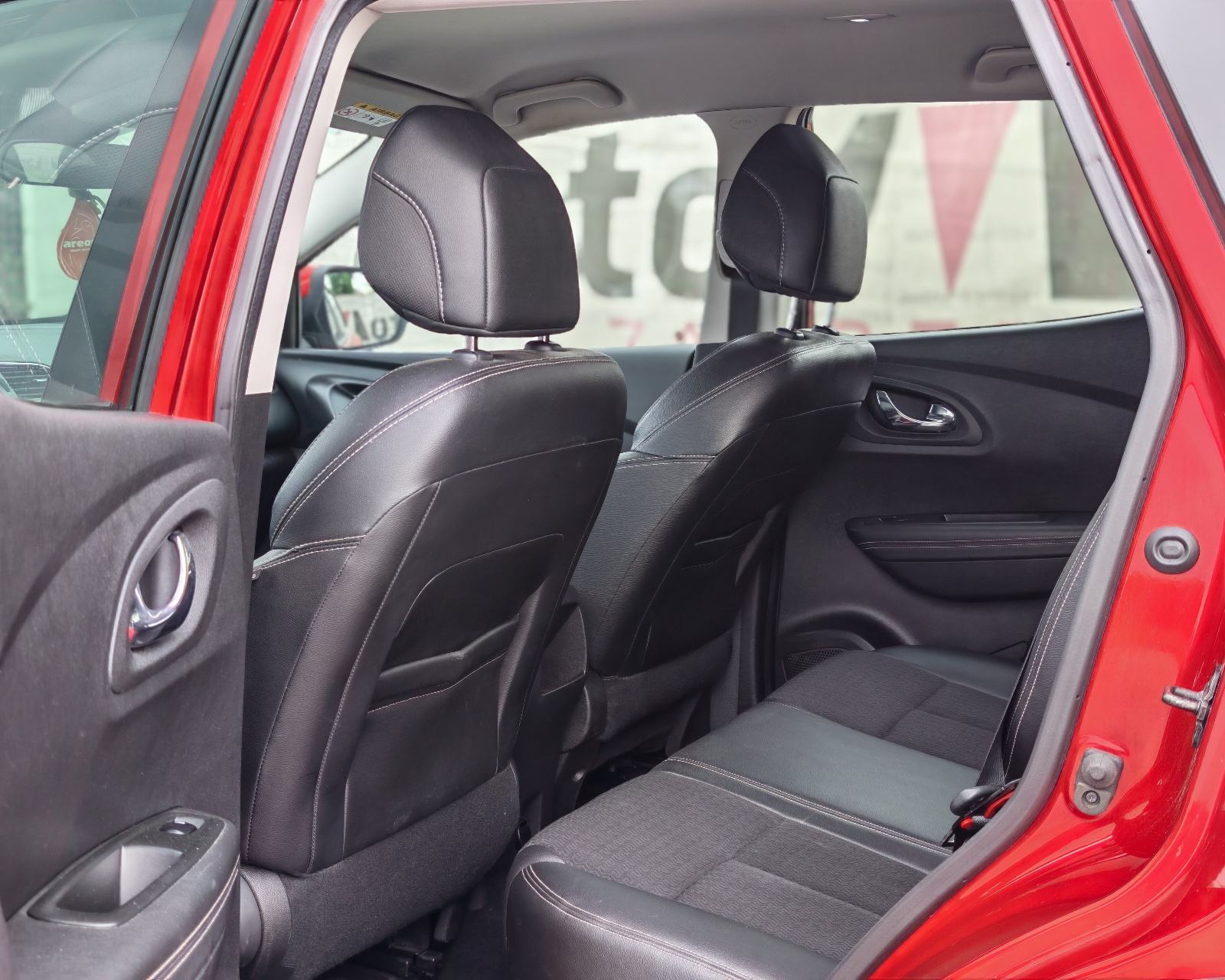 Renault Kadjar dCi 110 EDC*Automatik, Navi, Kamera, Senzori,Alu"17*