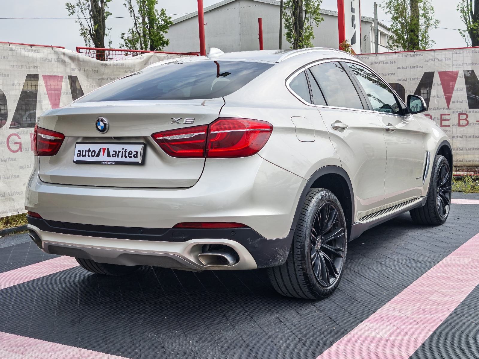 BMW X6 30D XDRIVE* Navi,Koža,Kamera,Alu"20*