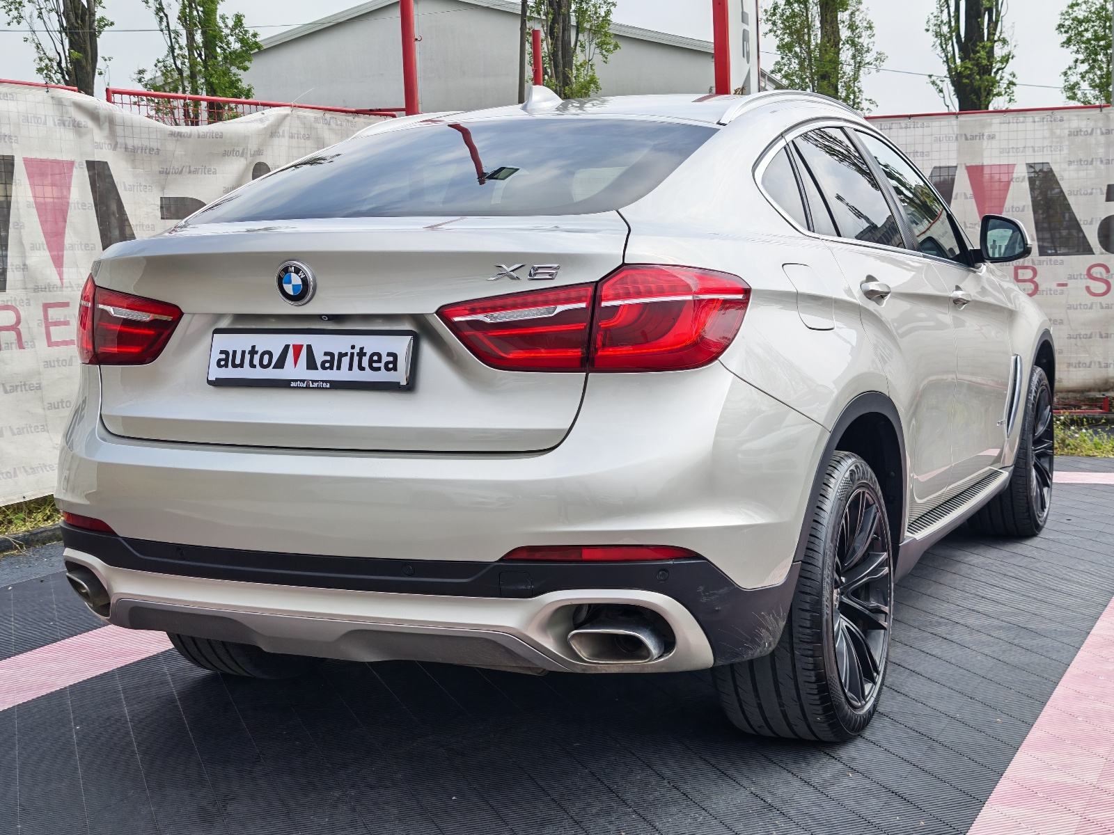 BMW X6 30D XDRIVE* Navi,Koža,Kamera,Alu"20*
