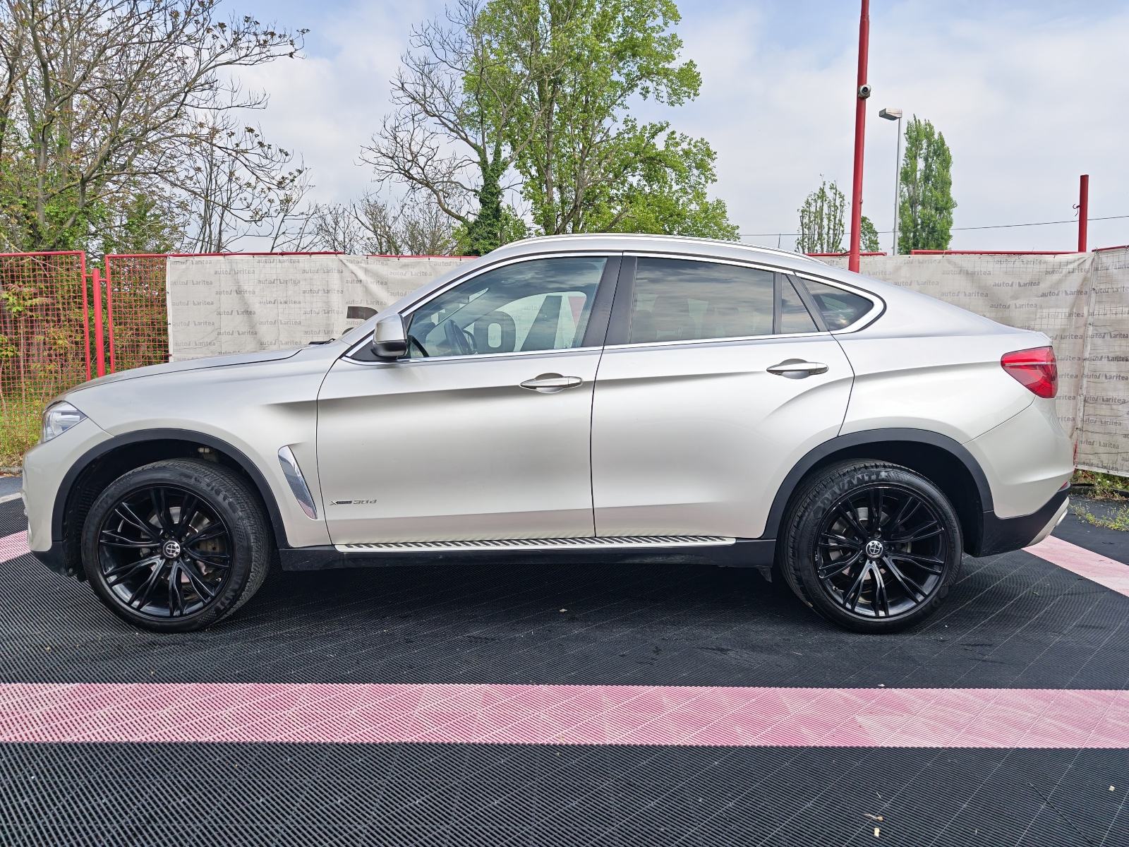 BMW X6 30D XDRIVE* Navi,Koža,Kamera,Alu"20*
