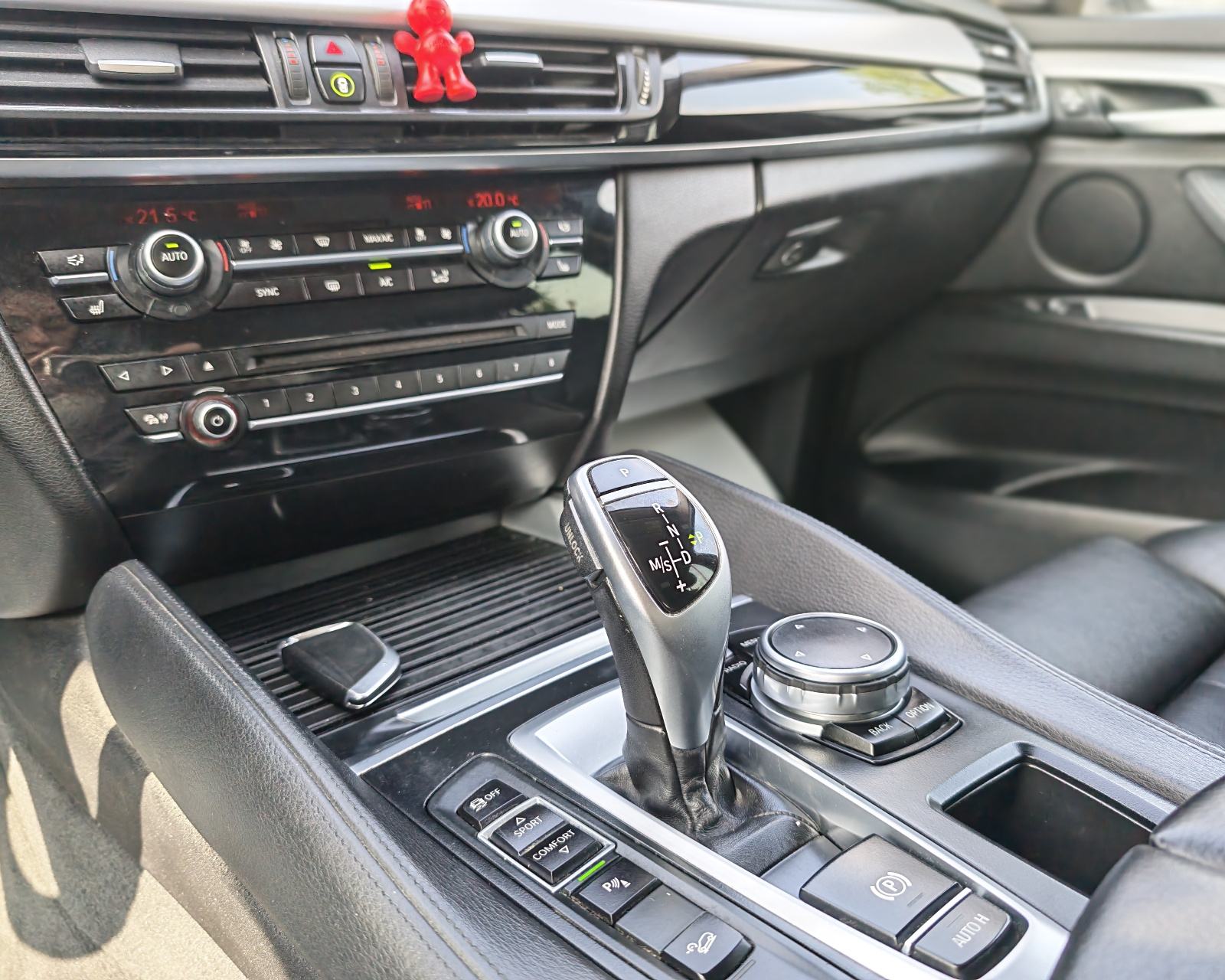 BMW X6 30D XDRIVE* Navi,Koža,Kamera,Alu"20*