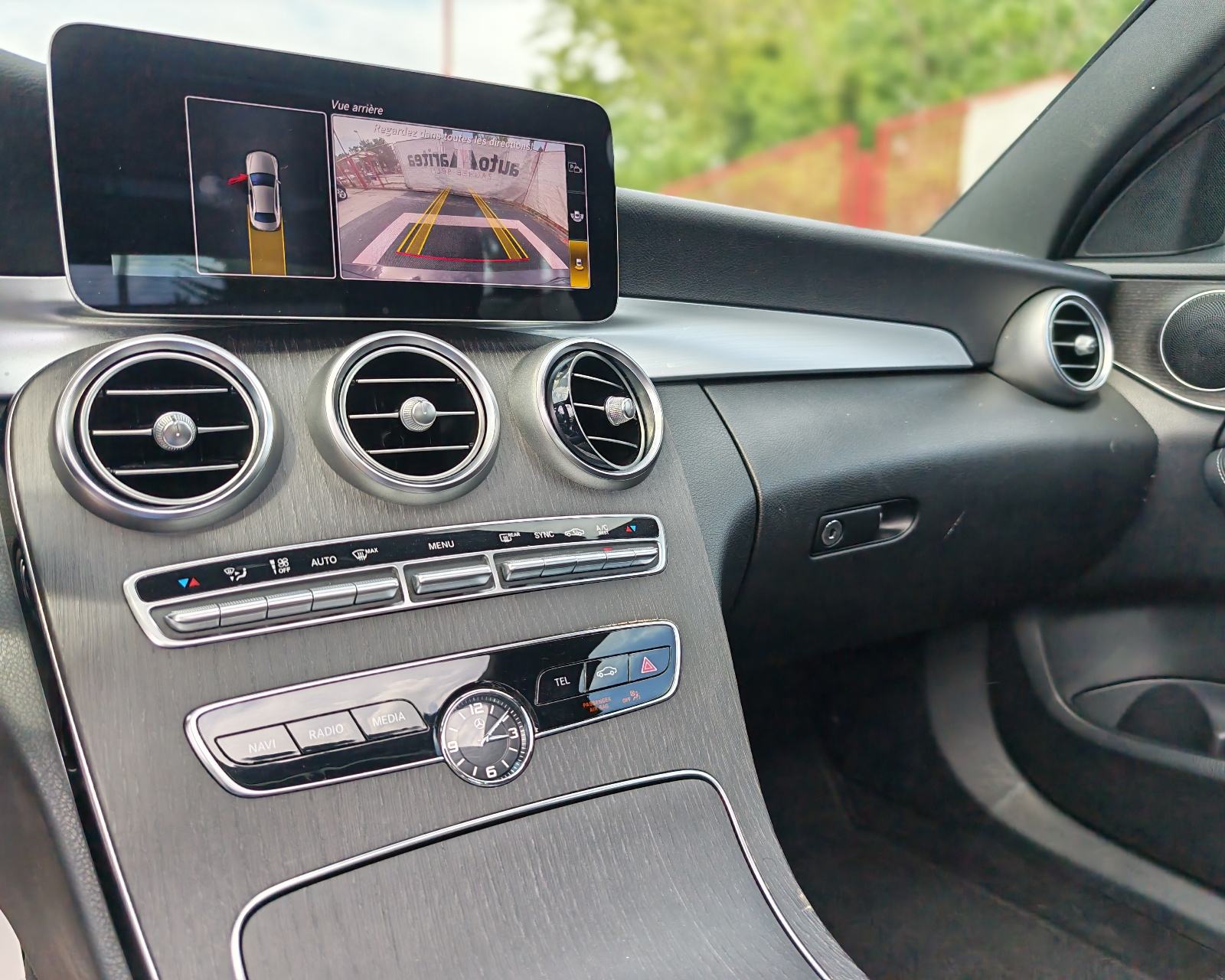 *Mercedes-benz C200D*AMG*Redizajn*Panorama*Koža*kamera*Alu"18*