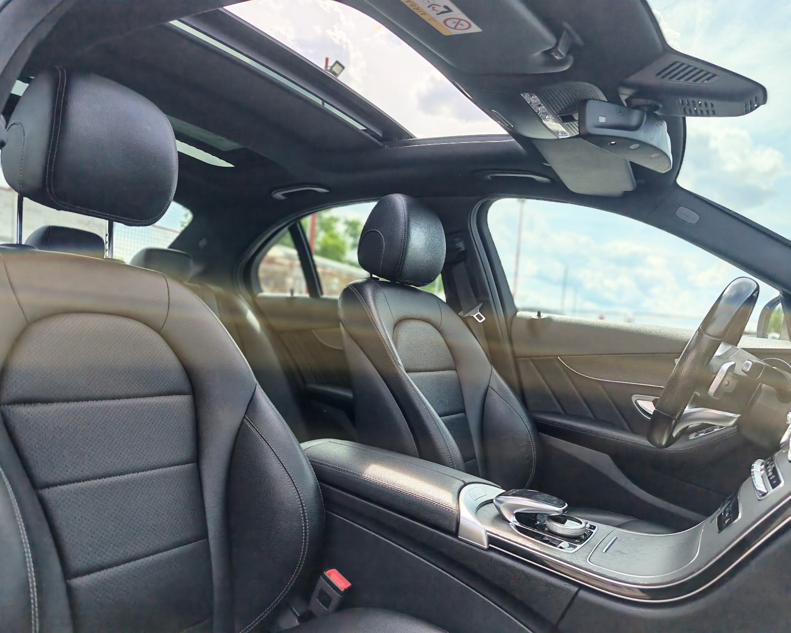 *Mercedes-benz C200D*AMG*Redizajn*Panorama*Koža*kamera*Alu"18*