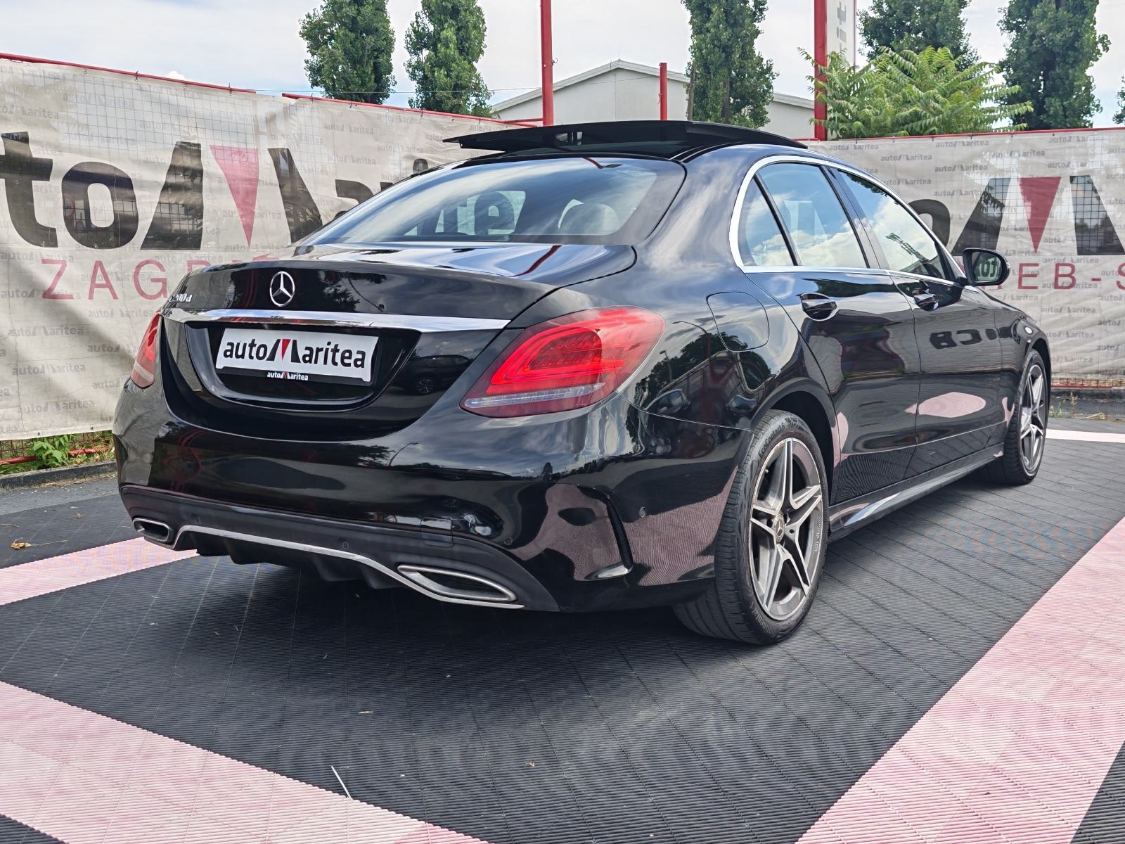 *Mercedes-benz C200D*AMG*Redizajn*Panorama*Koža*kamera*Alu"18*