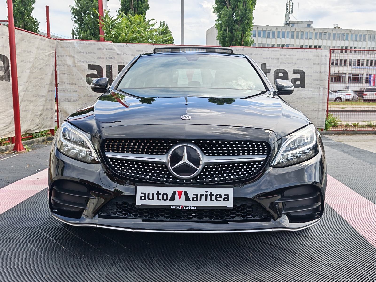 *Mercedes-benz C200D*AMG*Redizajn*Panorama*Koža*kamera*Alu"18*