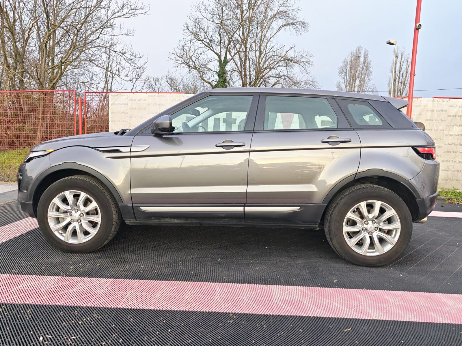 Range Rover Evoque 2.0TD*HSE*Navigacija*4x4*Garancija
