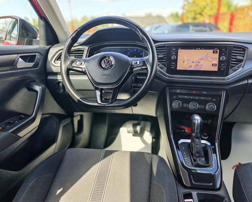 VW T-Roc 2,0 TDI DSG*Navigacija, Senzori, Alu "17* Garancija*
