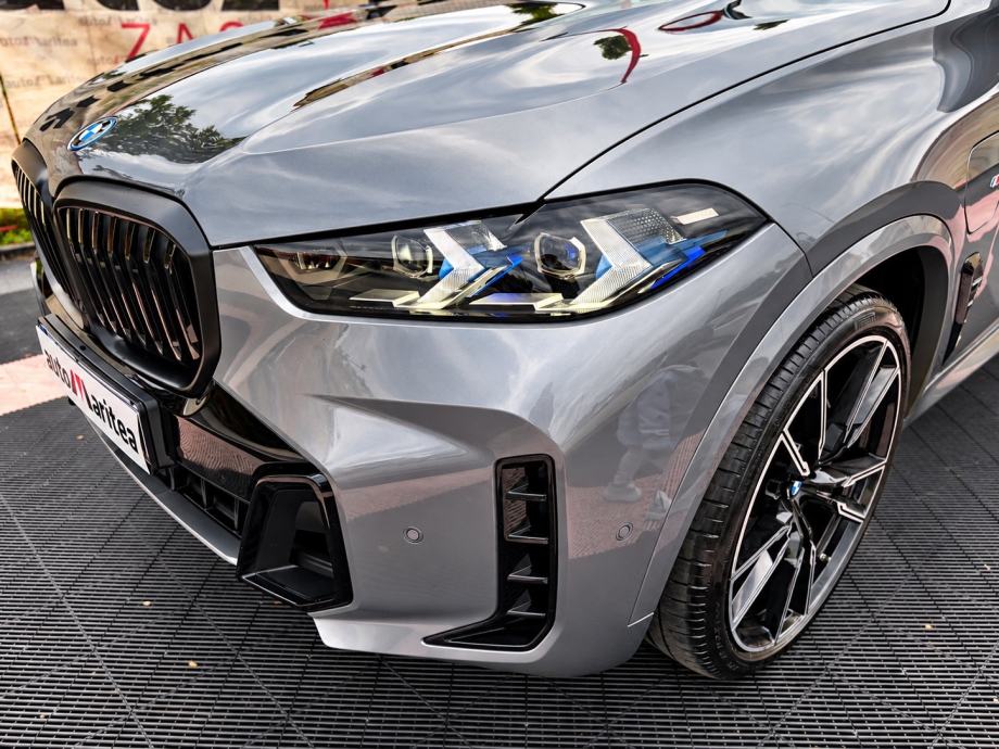 BMW X5 50e M-Paket Pro LCI•Iconic Glow•Keyless•360 kam•Head UP•22"