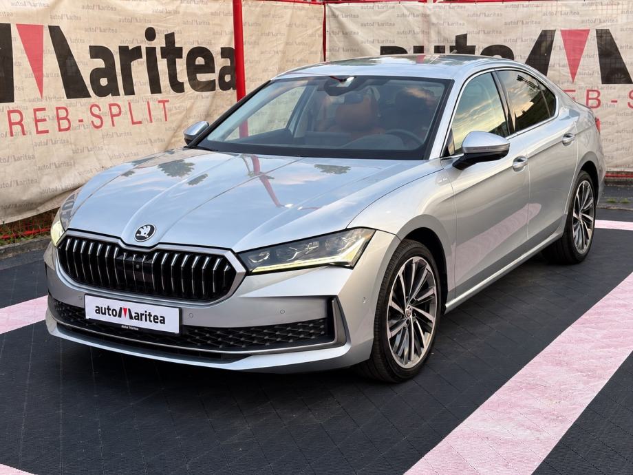 Škoda Superb 2.0 TDI L&K, Crystal, Keyless, Head UP, ACC, 360 kam, 19"