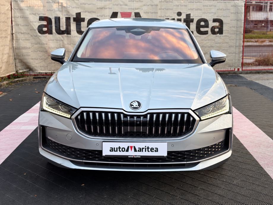 Škoda Superb 2.0 TDI L&K, Crystal, Keyless, Head UP, ACC, 360 kam, 19"