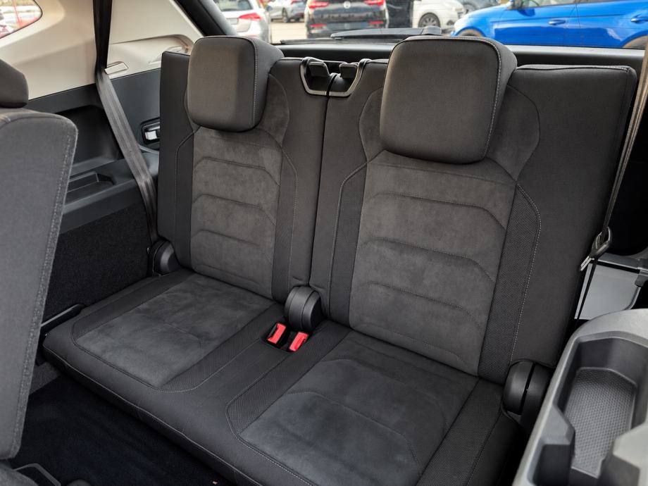 VW Tiguan Allspace 2.0 TDI Highline 7 sjedala•Panorama•Virtual•Matrix