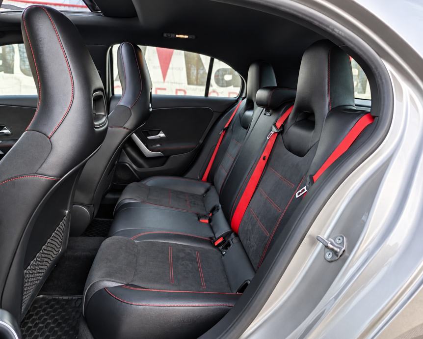 Mercedes-Benz A-klasa 200 AMG Automatik, Widescreen, Šiber, Koža